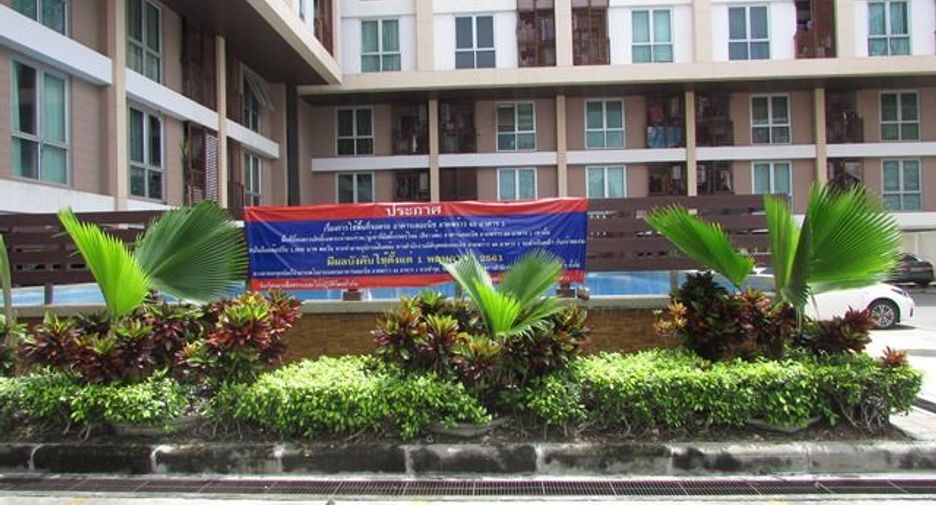 For sale studio condo in Wang Thonglang, Bangkok
