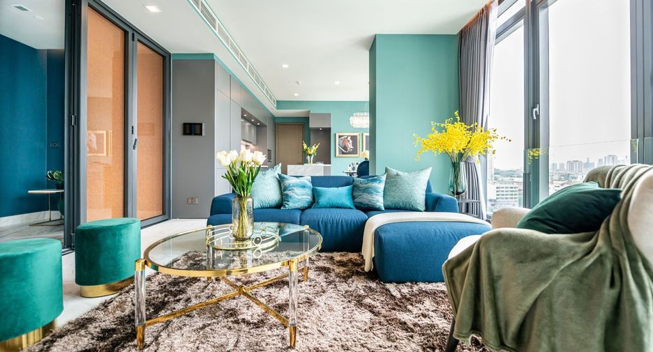 For rent and for sale 2 bedrooms condo in Watthana, Bangkok