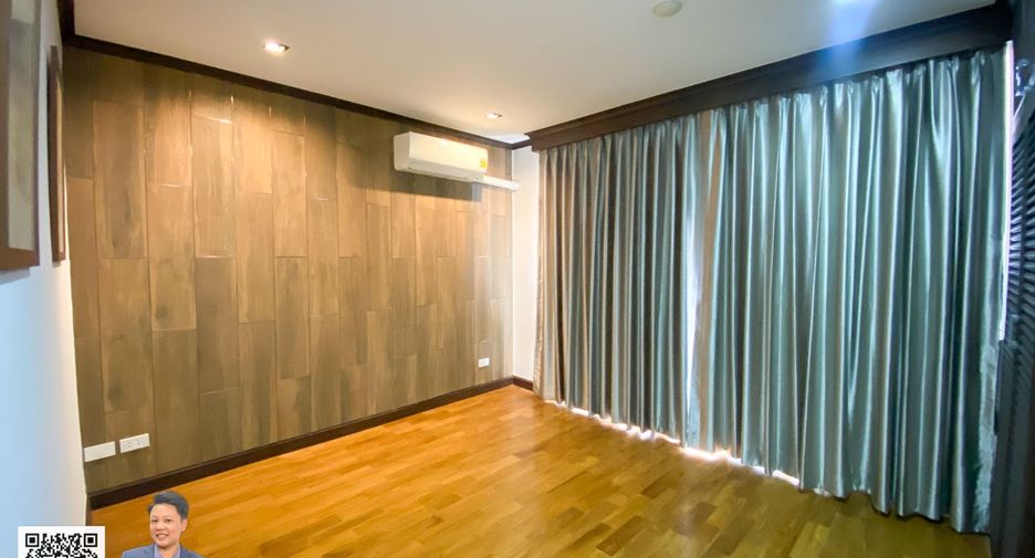 À vendre 2 chambres condo à Watthana, Bangkok