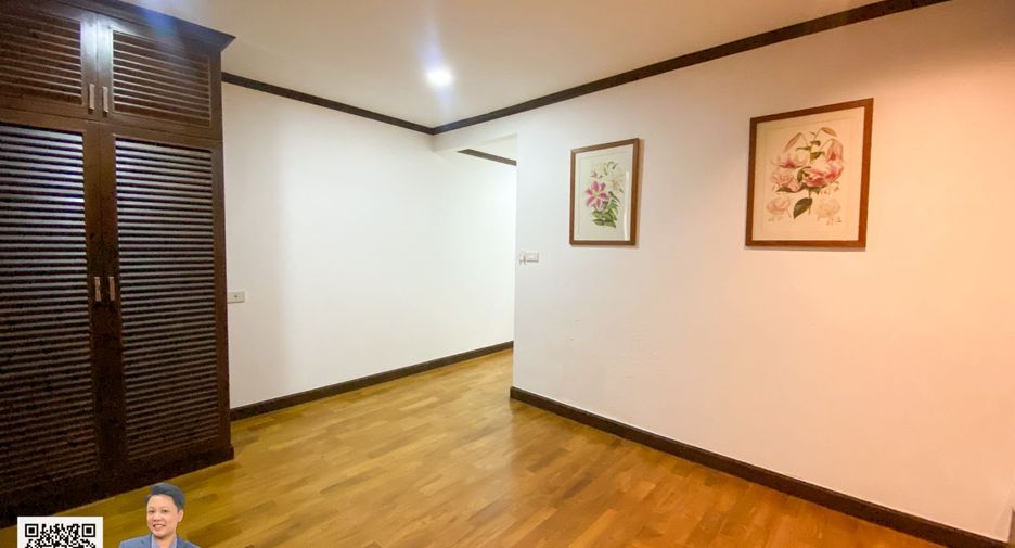 À vendre 2 chambres condo à Watthana, Bangkok