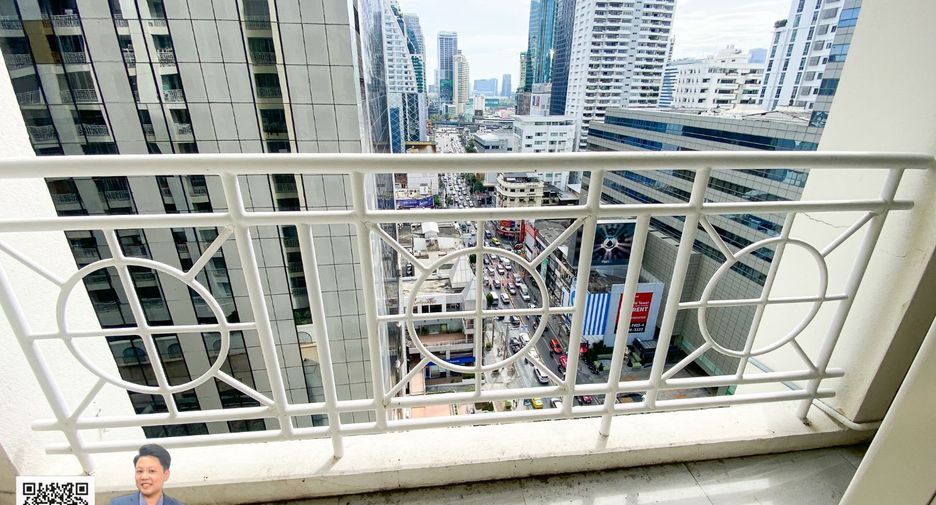 À vendre 2 chambres condo à Watthana, Bangkok