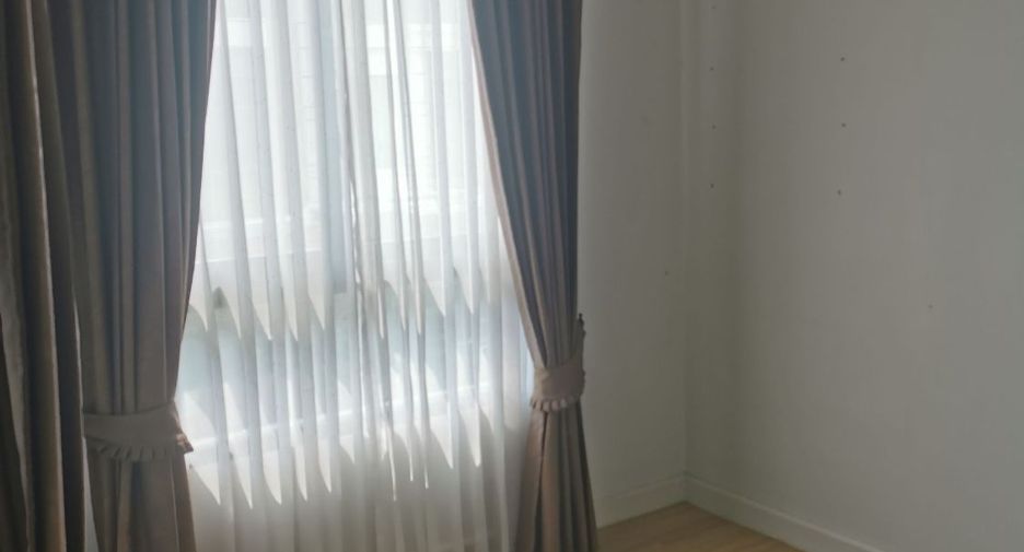 For sale スタジオ townhouse in Bang Khae, Bangkok