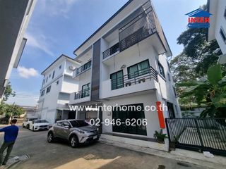 For sale 4 bed office in Phasi Charoen, Bangkok