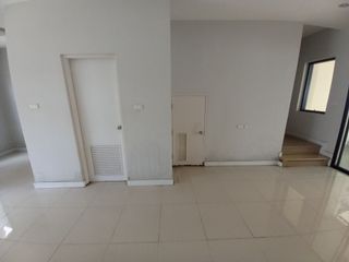 Продажа студия таунхаус в Банг Кхае, Бангкок