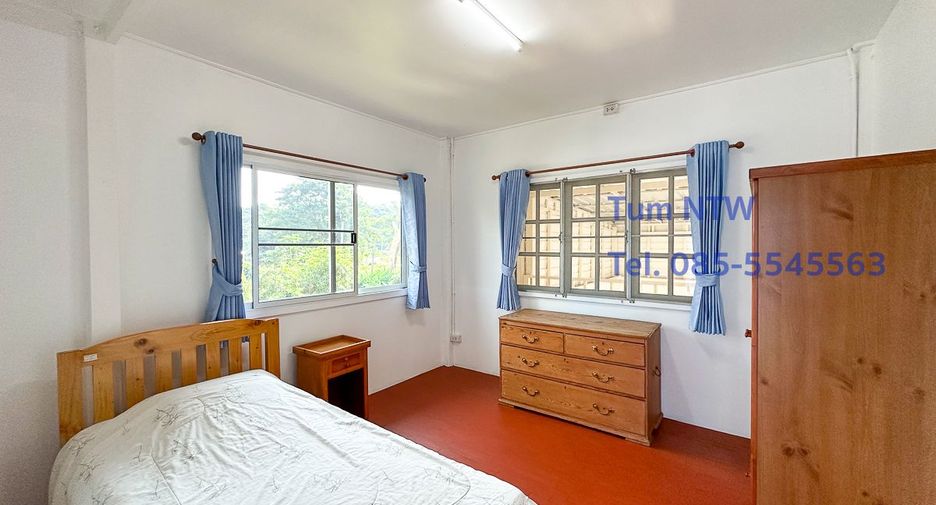 For rent 3 bedrooms house in Saraphi, Chiang Mai