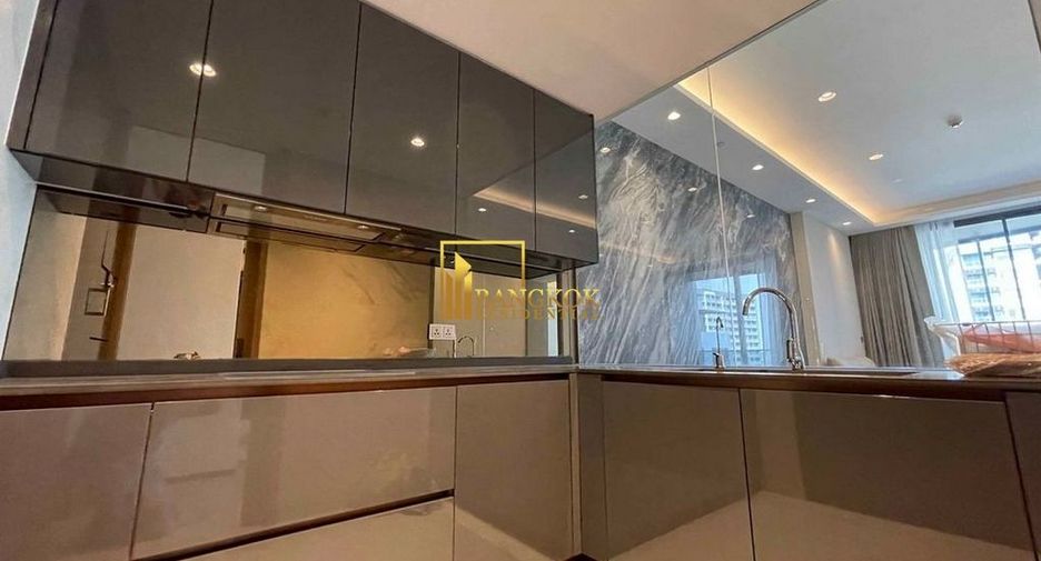 For rent 2 bedrooms condo in Khlong Toei, Bangkok