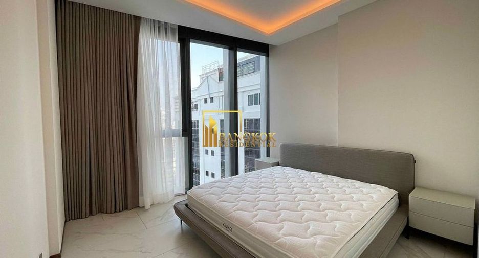 For rent 2 bedrooms condo in Khlong Toei, Bangkok