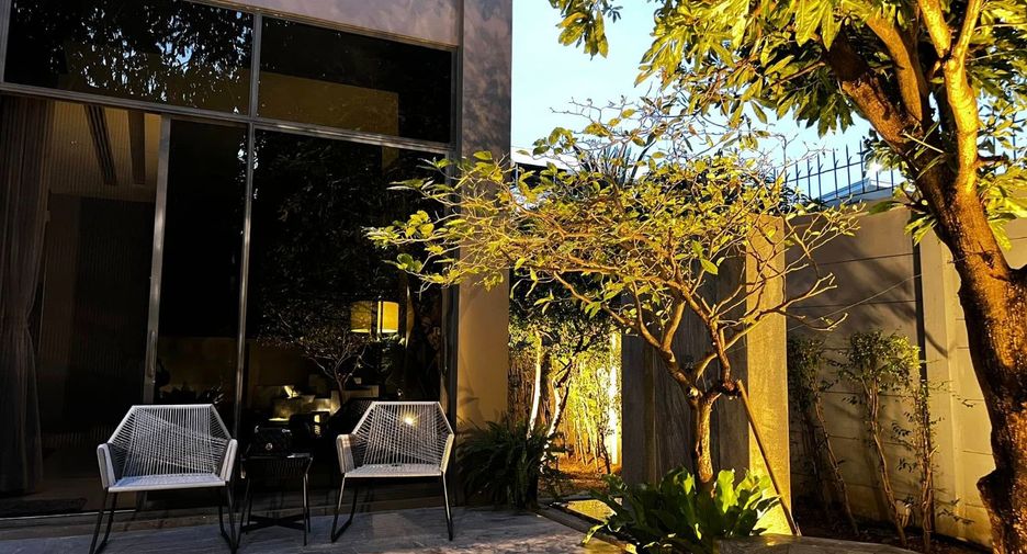 Haus zum Kauf mit 5 Zimmer in Lak Si, Bangkok