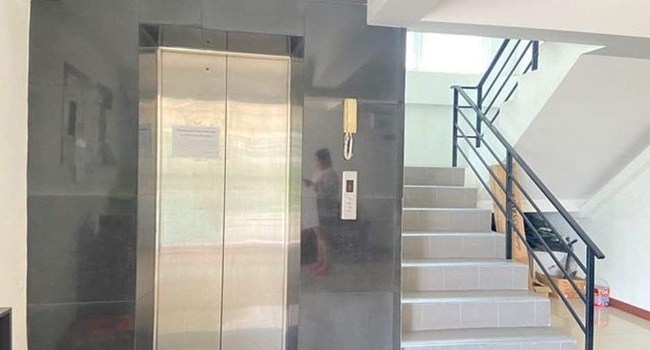 For sale studio condo in Bang Khae, Bangkok