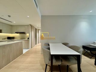 Apartamento con servicios en alquiler de 2 habitaciones en Khlong Toei, Bangkok