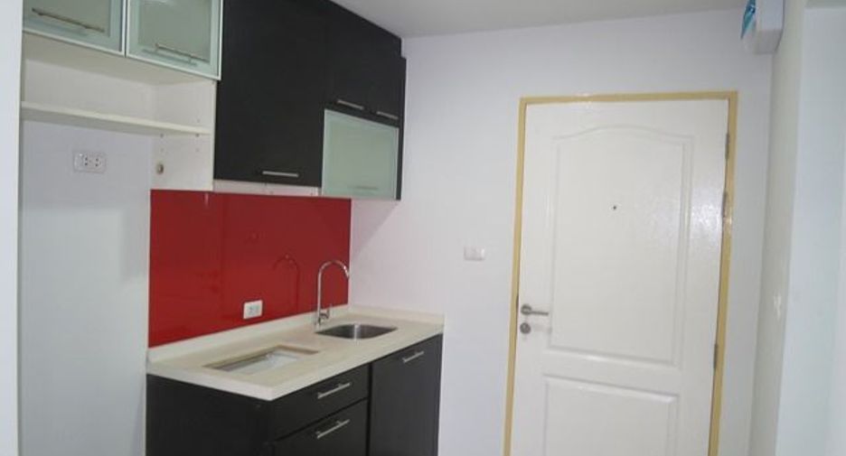 For sale studio condo in Bang Kapi, Bangkok