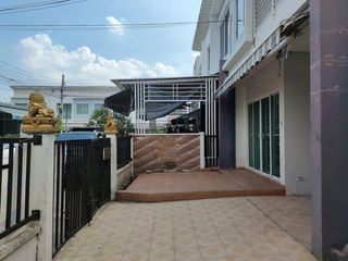 For sale studio townhouse in Rat Burana, Bangkok