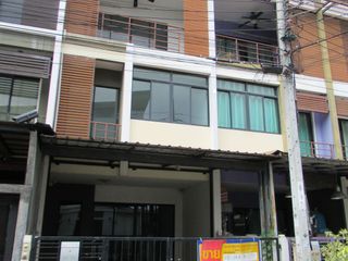 For sale スタジオ townhouse in Bang Khae, Bangkok