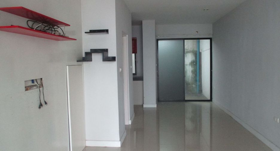 For sale スタジオ townhouse in Bang Khae, Bangkok