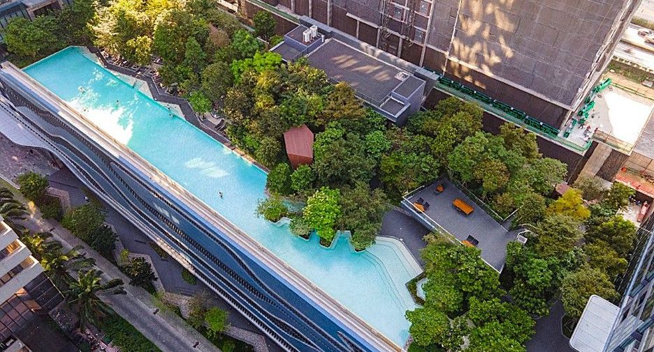 Wohnung zur Miete mit 2 Zimmer in Huai Khwang, Bangkok