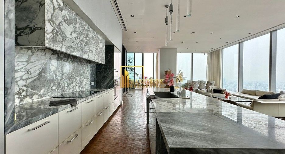 Condo en alquiler de 3 habitaciones en Sathon, Bangkok