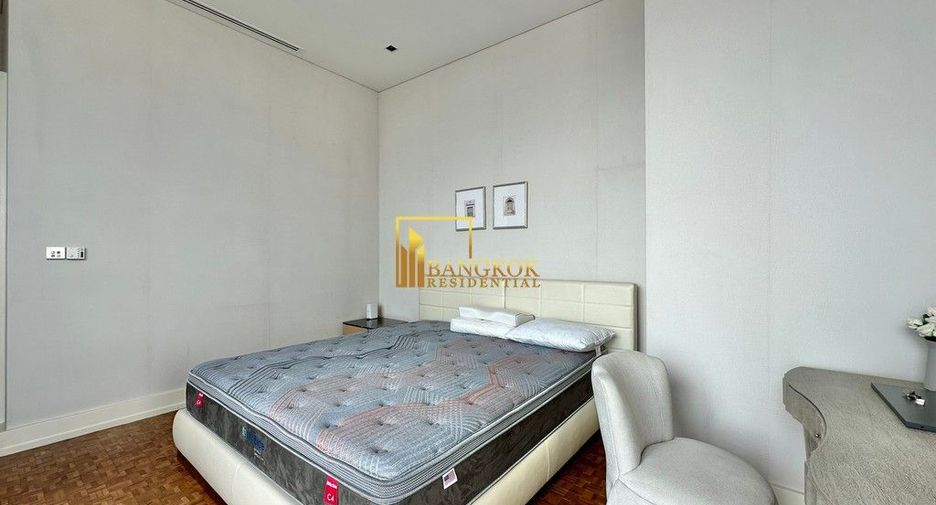 Condo en alquiler de 3 habitaciones en Sathon, Bangkok