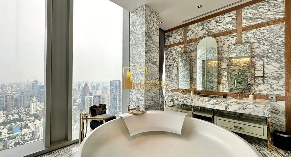 Condo en alquiler de 3 habitaciones en Sathon, Bangkok