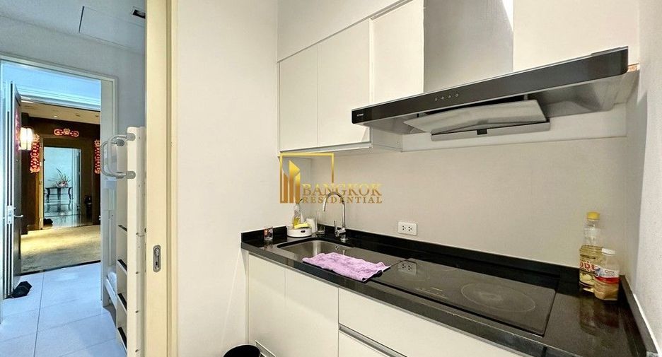 Condo en alquiler de 3 habitaciones en Sathon, Bangkok