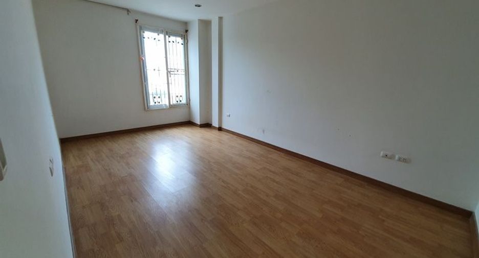À vendre studio maison de ville à Bang Khun Thian, Bangkok