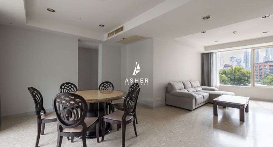 For rent 3 bedrooms condo in Watthana, Bangkok