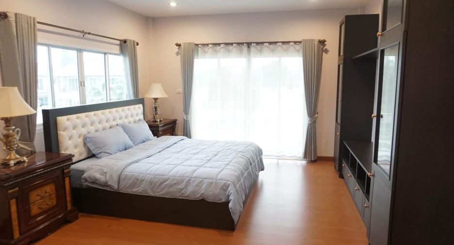 For rent 4 bedrooms house in San Sai, Chiang Mai