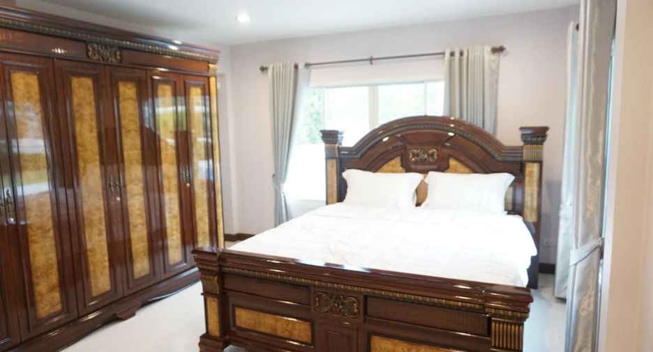 For rent 4 bedrooms house in San Sai, Chiang Mai
