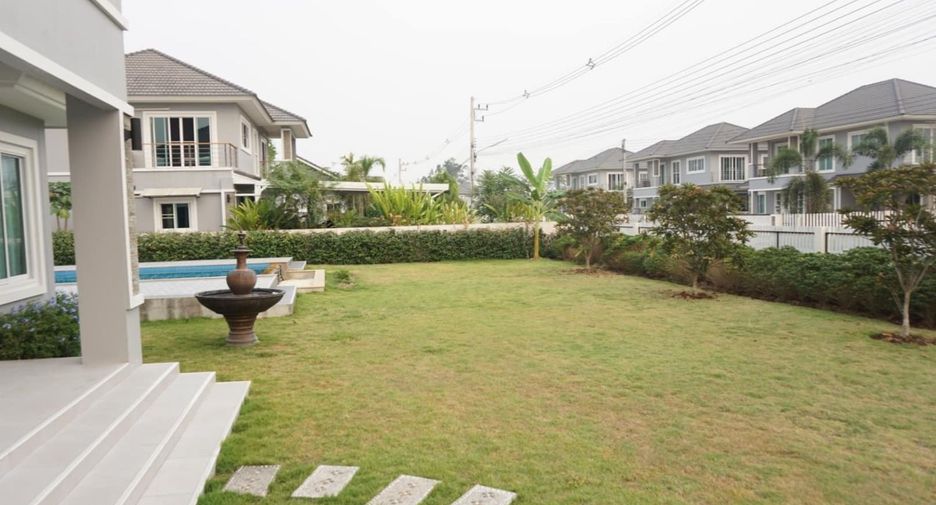 For rent 4 bedrooms house in San Sai, Chiang Mai