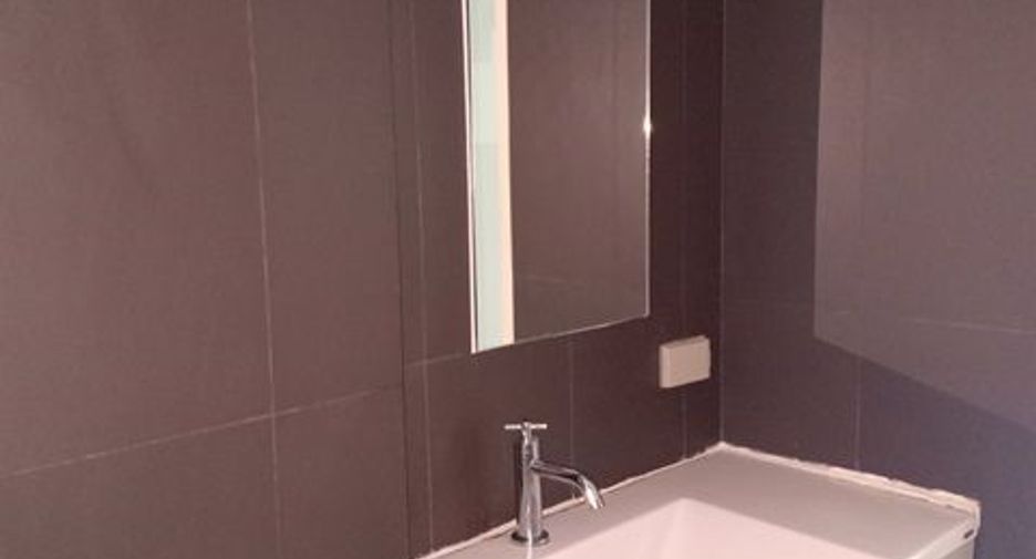 For sale studio condo in Khan Na Yao, Bangkok