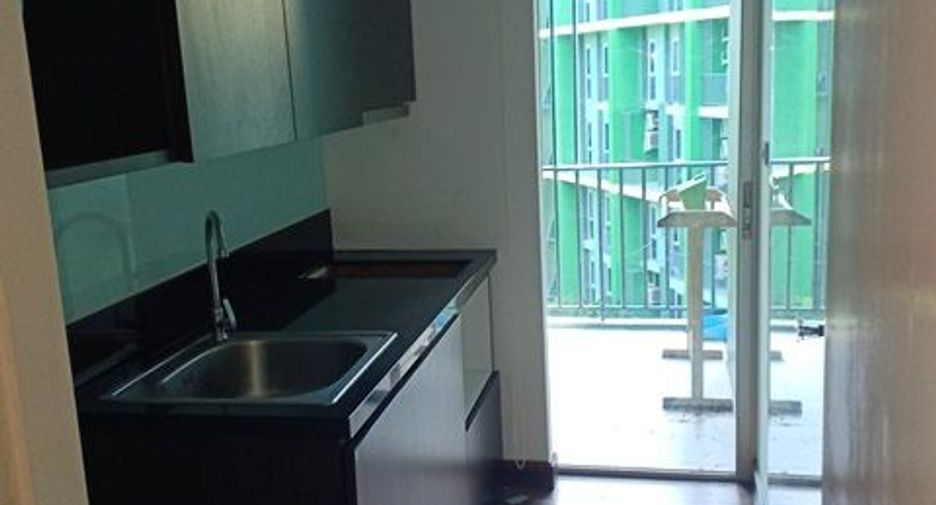 For sale studio condo in Khan Na Yao, Bangkok