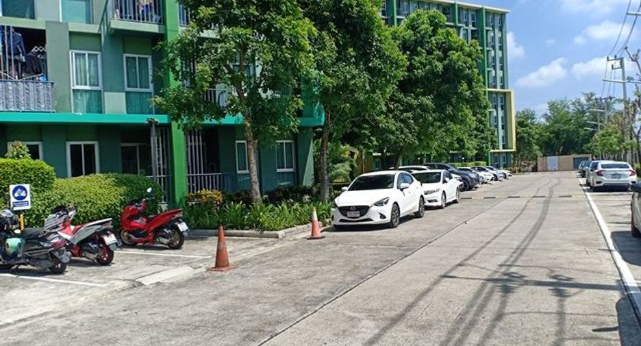 For sale studio condo in Khan Na Yao, Bangkok