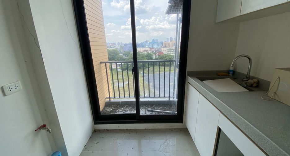 Condo en venta de estudio en Bang Na, Bangkok