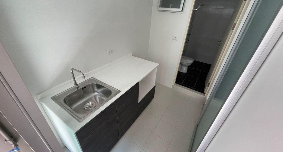 For sale studio condo in Phasi Charoen, Bangkok