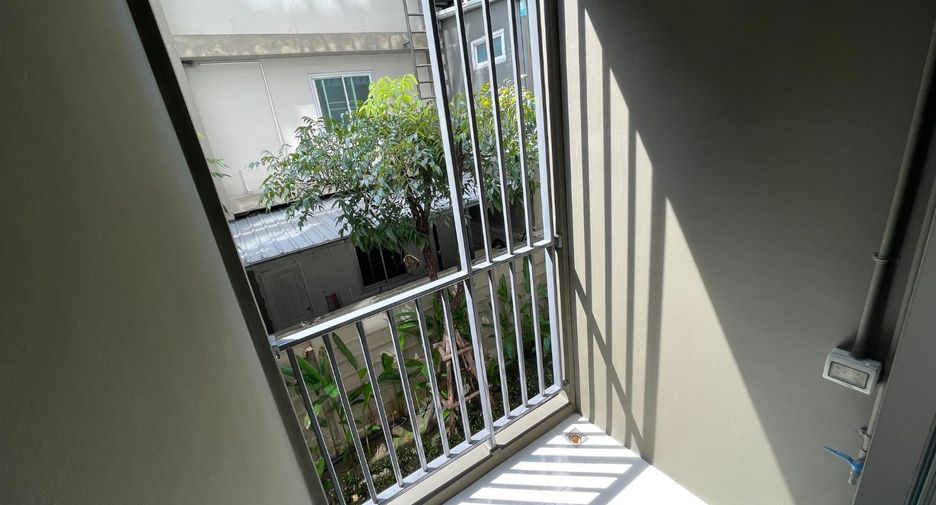 For sale studio condo in Phasi Charoen, Bangkok