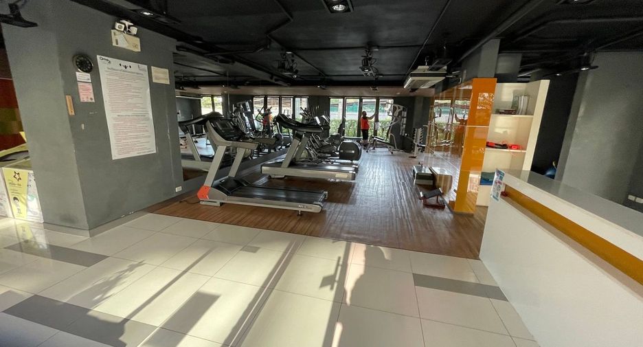 For sale studio condo in Bang Na, Bangkok