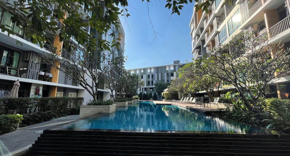 For sale studio condo in Bang Na, Bangkok