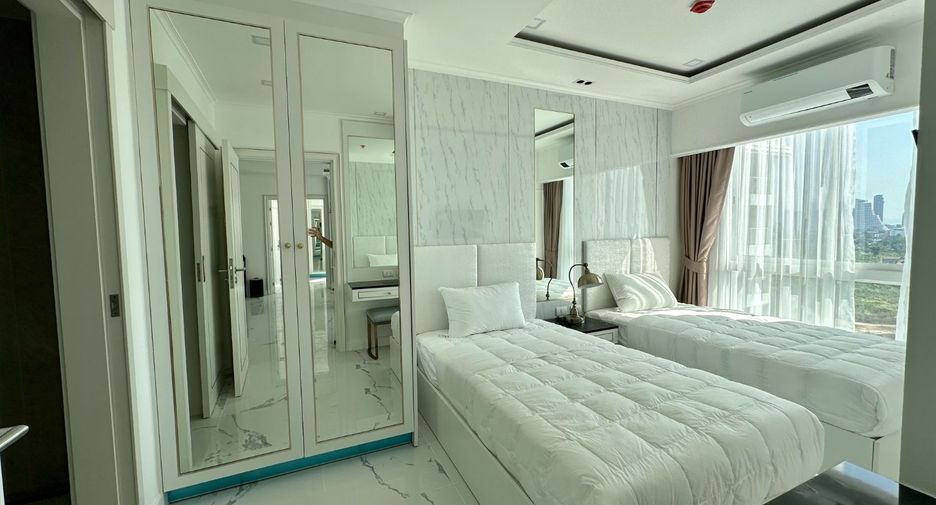 For sale 2 ベッドルーム apartment in Bang Lamung, Chonburi