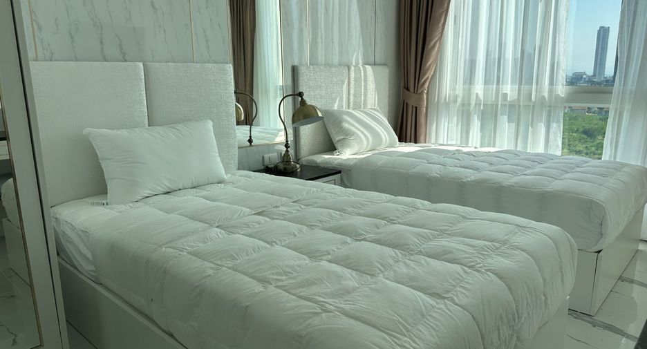 For sale 2 ベッドルーム apartment in Bang Lamung, Chonburi