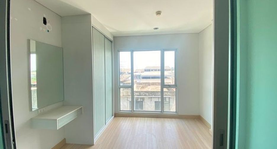 For sale スタジオ condo in Bang Khun Thian, Bangkok