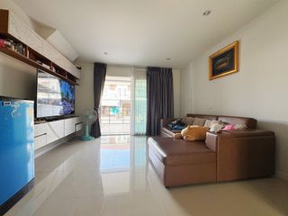 For sale 3 bed townhouse in Khlong Sam Wa, Bangkok