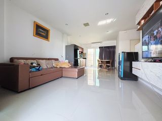 For sale 3 bed townhouse in Khlong Sam Wa, Bangkok
