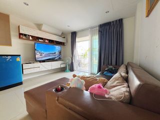 For sale 3 bed townhouse in Khlong Sam Wa, Bangkok