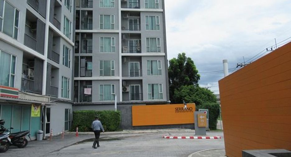 For sale スタジオ condo in Bang Khun Thian, Bangkok