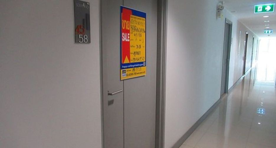 For sale スタジオ condo in Bang Khun Thian, Bangkok