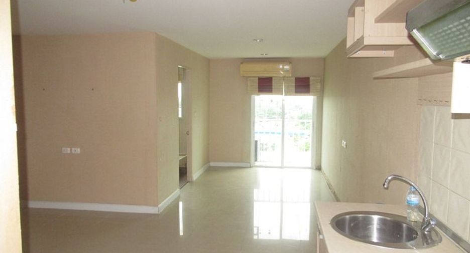 À vendre studio condo à Phasi Charoen, Bangkok