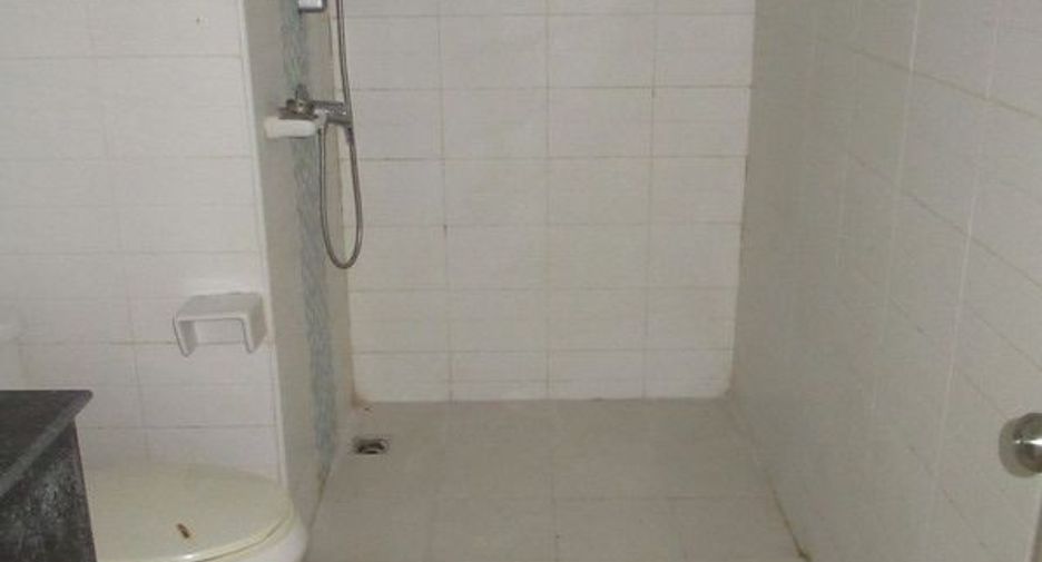 À vendre studio condo à Phasi Charoen, Bangkok