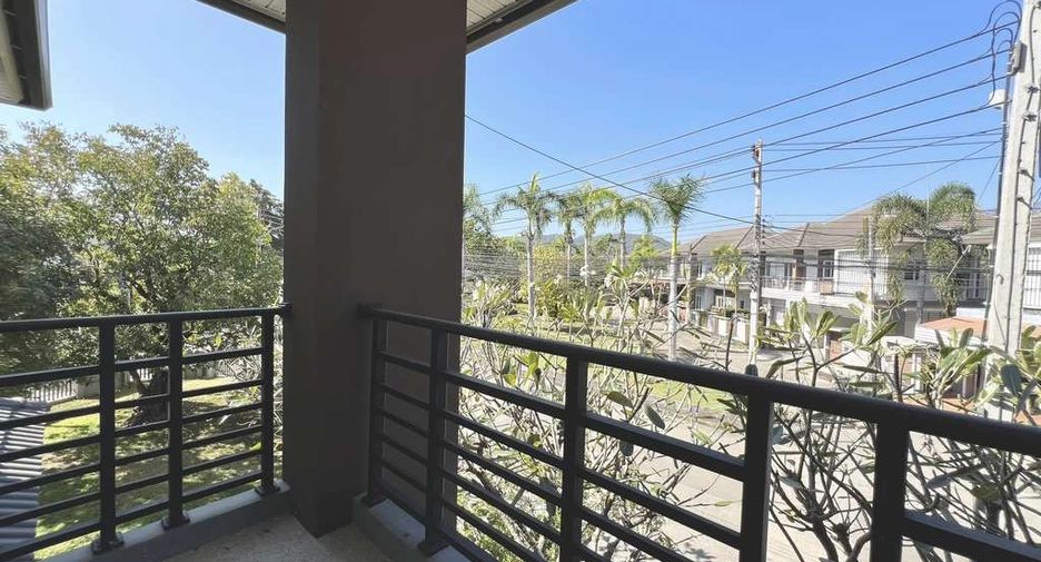 出售 5 卧室 独立屋 在 Hang Dong, Chiang Mai