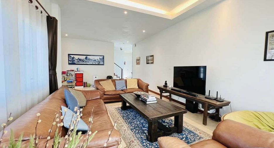 出售 5 卧室 独立屋 在 Hang Dong, Chiang Mai