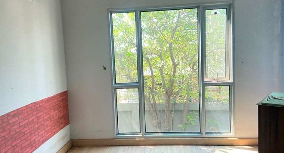 For sale スタジオ condo in Bang Khun Thian, Bangkok