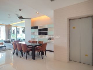 For rent 2 bedrooms condo in Bang Lamung, Chonburi